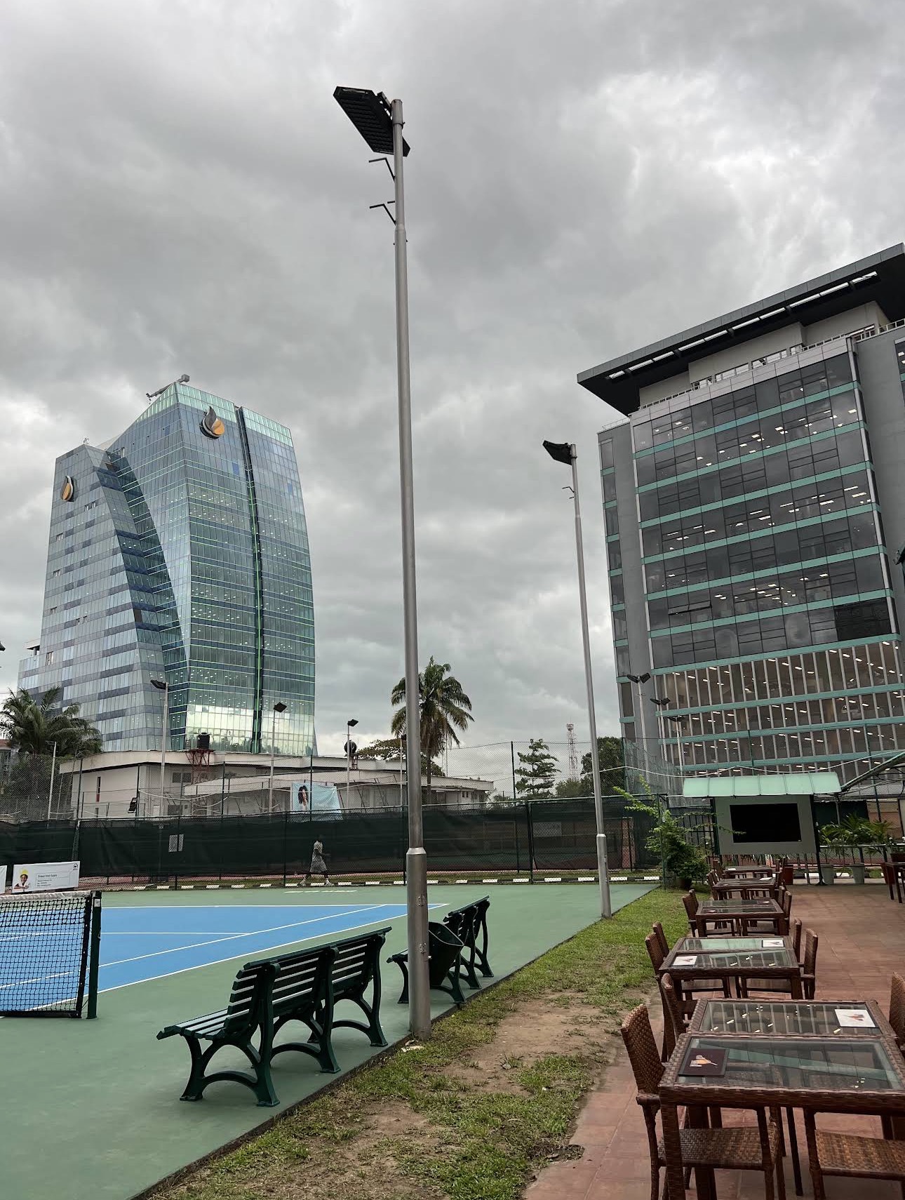 Monaliza Tennis Club seating